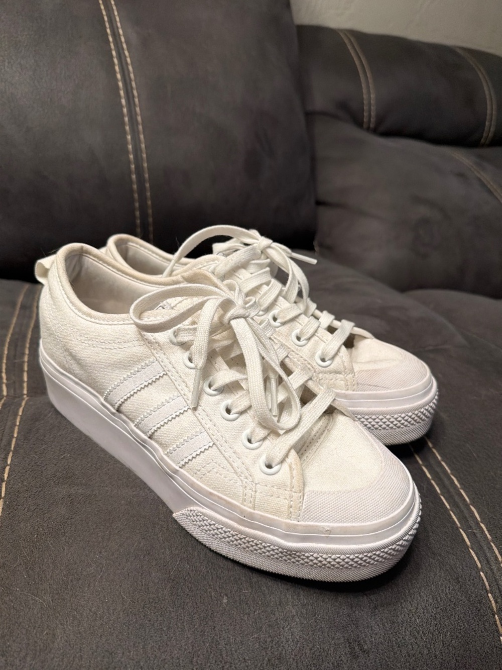 White Adidas platform sneakers Nizza 7.5
